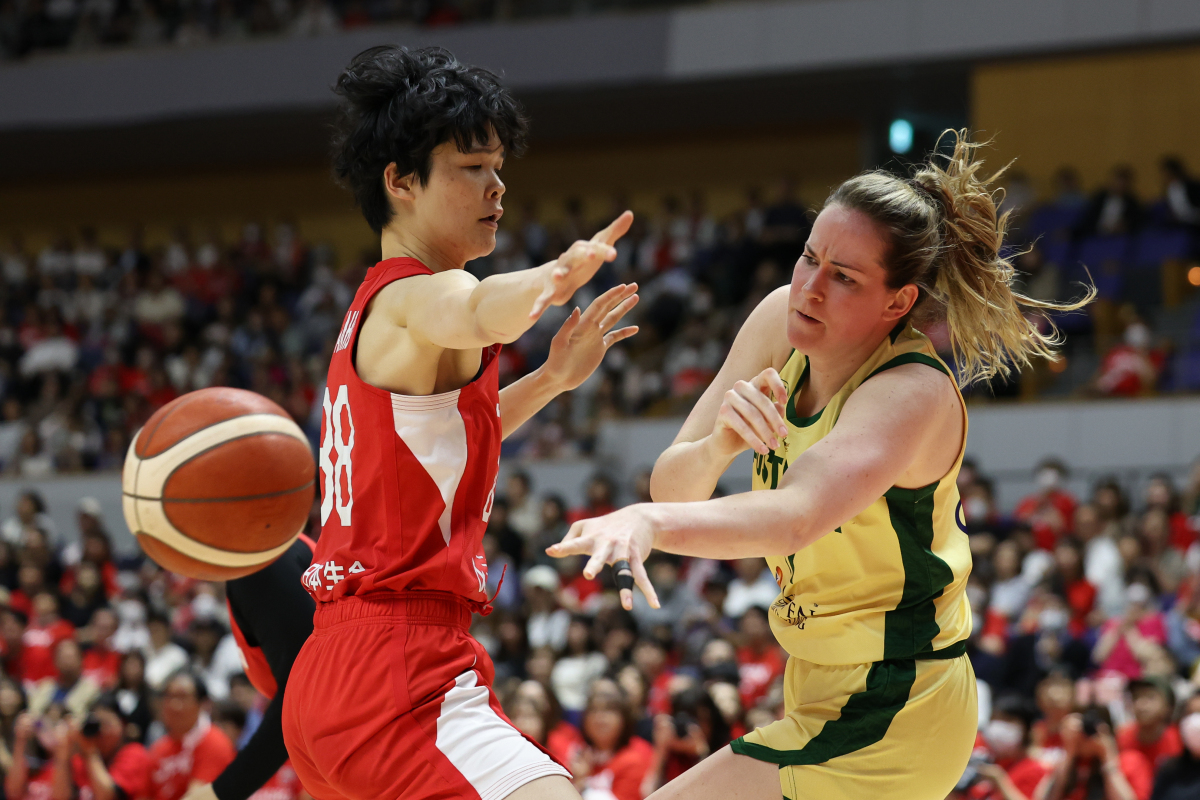 bbin官网-包含汉莎罗斯托克球队全力以赴，为下一场比赛做准备的词条